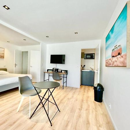 Residence Duguay - Centre Ville - Porte B - Appartements Tout Confort - Neuf - Nouveau Лорьян Экстерьер фото