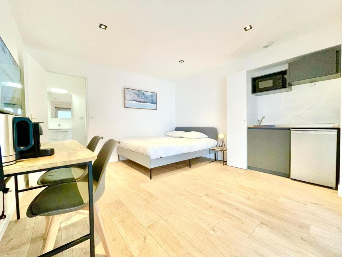 Residence Duguay - Centre Ville - Porte B - Appartements Tout Confort - Neuf - Nouveau Лорьян Экстерьер фото