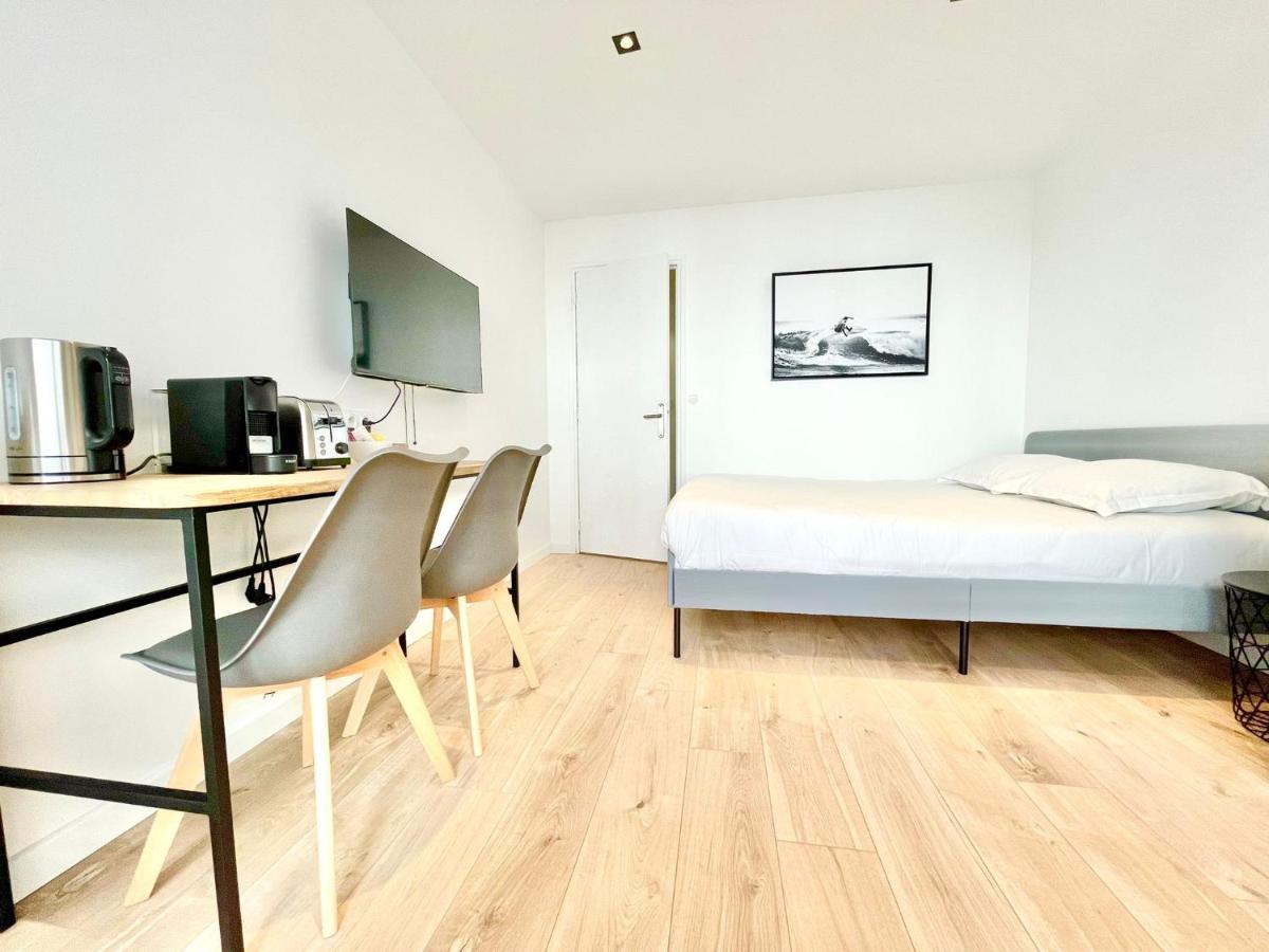 Residence Duguay - Centre Ville - Porte B - Appartements Tout Confort - Neuf - Nouveau Лорьян Экстерьер фото