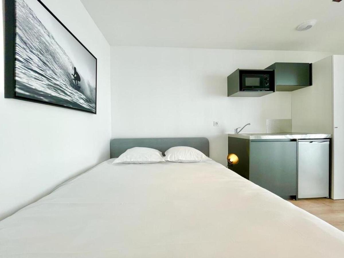 Residence Duguay - Centre Ville - Porte B - Appartements Tout Confort - Neuf - Nouveau Лорьян Экстерьер фото